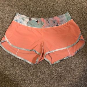 Lululemon Speed Up Shorts 2.5”- coral 6